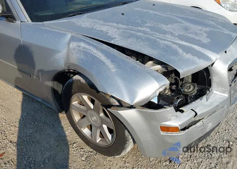 2005 Chrysler 300 Touring from USA, damaged, VIN 2C3JA53GX5H563801